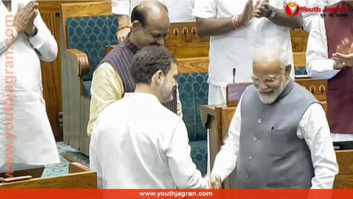 Prime Minister Narendra Modi and Leader of Opposition Rahul Gandhi shook hands